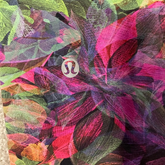 💜NWOT💜Wunder Train High-Rise Tight 31" in Vivid Floral Multitone - Picture 7 of 7